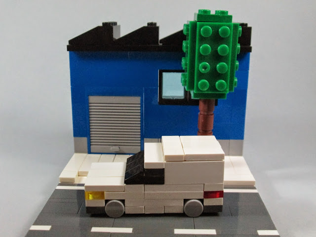 MOC LEGO Carrinha e armazém