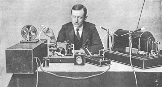 Marconi+dan+radionya