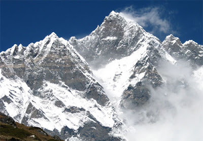 Gunung-Godwin-Austen-atau-K2