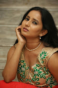 Ishika singh latest glam pics-thumbnail-40