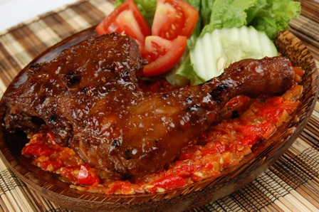 BEBEK GORENG si madu: MENU