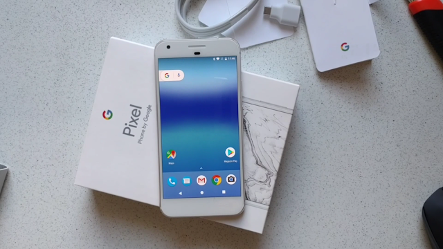 Google Pixel XL video-unboxing