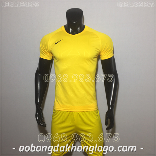 Áo bóng đá không logo Nike HHP Pro màu vàng