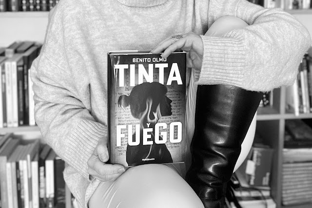 Foto del libro tinta y fuego de Benito olmo