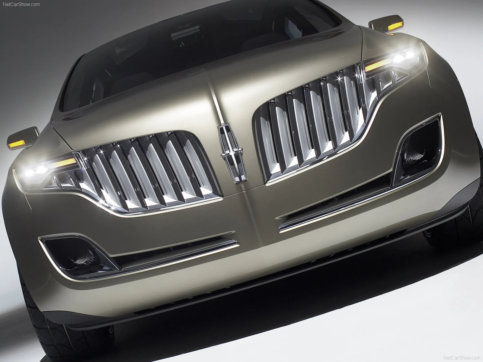 Hình ảnh xe ô tô Lincoln MKT Concept 2008 & nội ngoại thất