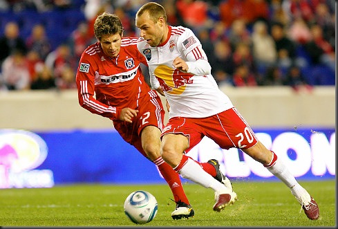 alg_soccer_red-bull