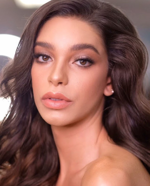 Ariella Moura – Most Beautiful  Brazilian Trans Woman Instagram