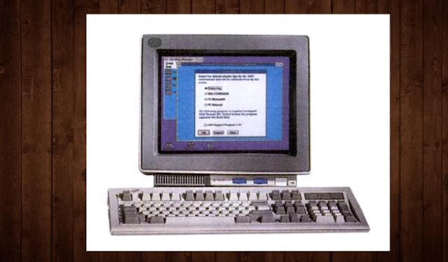 IBM 8516 Touchscreen CRT Monitor