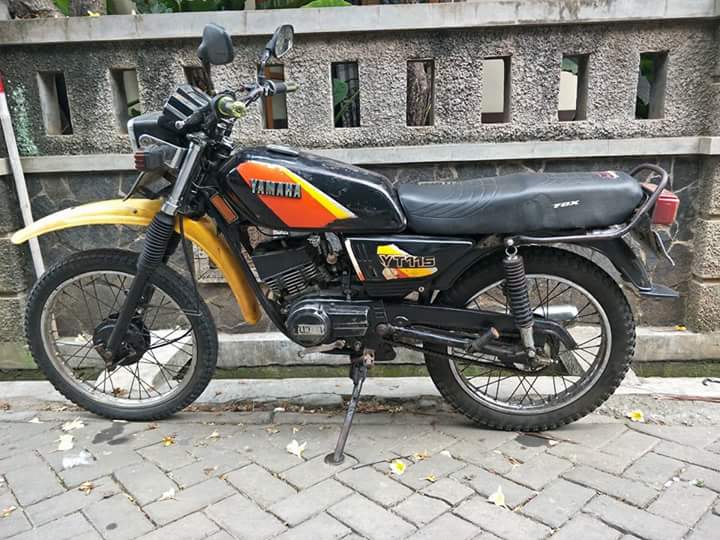 Jual RxKing Model Trail Yamaha  YT  Tahun 94 LAPAK MOBIL 