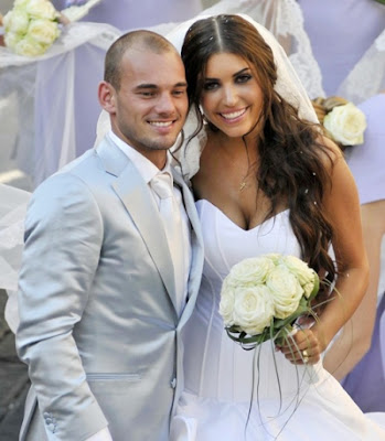 Wesley Sneijder with Wife