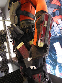 Deadshot gauntlet weapons Suicide Squad