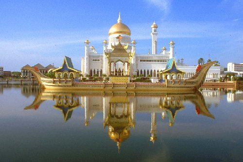 A beautiful mosque in beautiful Dubai