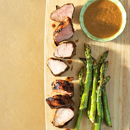 Grilled Pork Tenderloin & Asparagus with Peanut Dipping Sauce Recipe