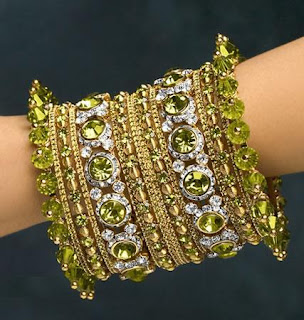 Beautiful Bangles Wallpapers 2012