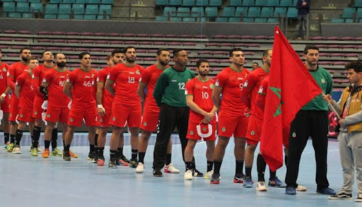 Un autre scandale algérien sur terre marocaine: l’équipe des voisins de handball (U17) déclare forfait à cause du maillot marocain!