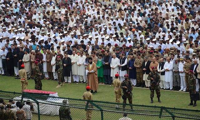  Edhi’s funeral