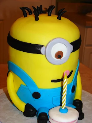 Minion Cake. 