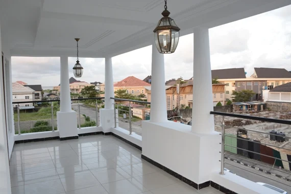 Linda ikeji new house banana island
