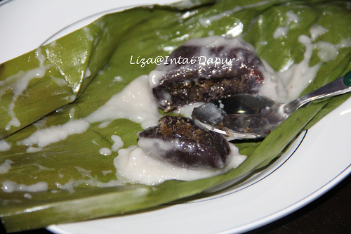 INTAI DAPUR: Kuih Koci Pulut Hitam.