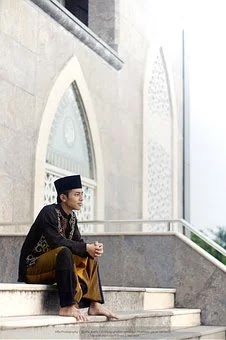 HARTA DALAM HIDUP MANUSIA