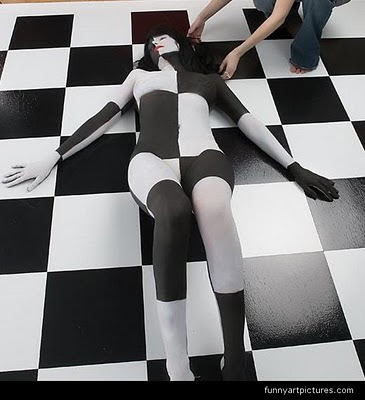 Unique Art Body Painting Black And White Style 