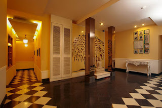 http://www.hotelajanta.com/rooms.html