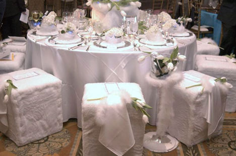 Another idea to decoration for a winter wedding would be to make use 