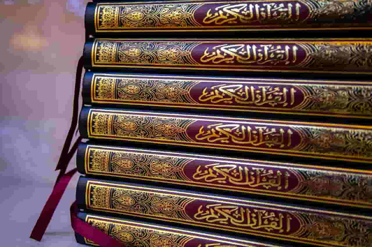 Quran Surat An Nasr: Teks Bahasa Arab, Terjemahan dan Tafsir