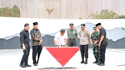 Pj Gubernur Jabar Resmikan Monumen Perjuangan Rakyat Jabar Hasil Revitalisasi