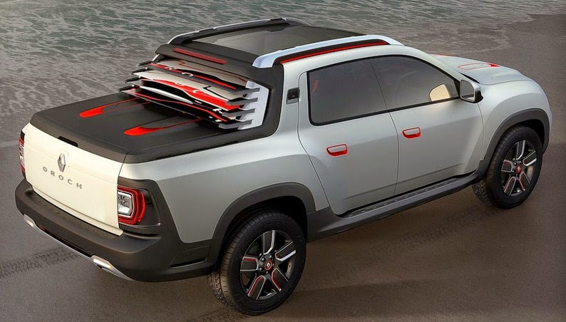 2015 Renault Duster Pick-Up rear view
