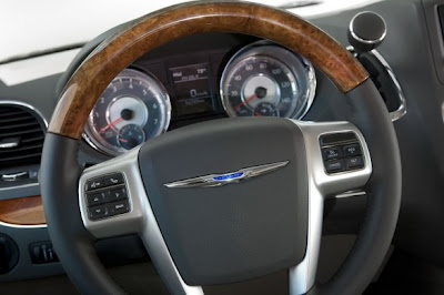 2011 New Chrysler Grand Voyager