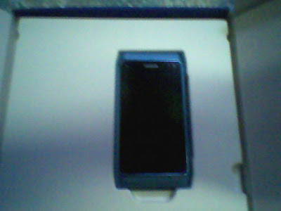 THE BLUE NOKIA N8