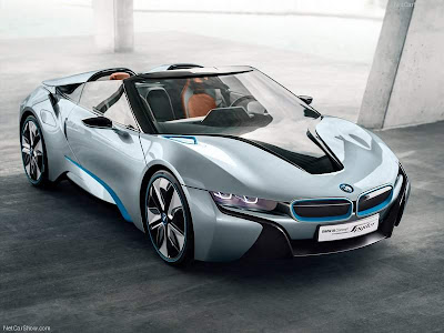 2013_BMW_i8_Spyder_Front_Right