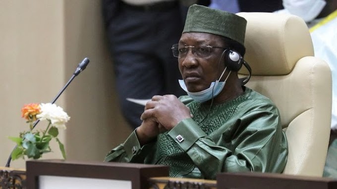 Muere el presidente de Chad en combate con los rebeldes. 