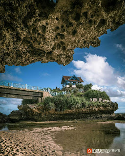 Pantai Kukup Pantai Terkenal Di Gunung Kidul Yang Terlihat