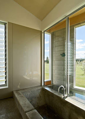 Natural Light Bath Design