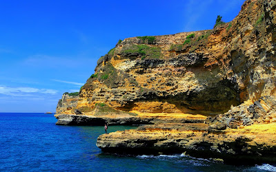 http://www.lomboksociety.com/2017/11/tanjung-bloam-beach-east-lombok.html