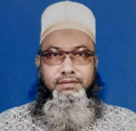 অদৃশ্য ছায়ায় চলছে  মানিক খোনারের অপ চিকিৎসা