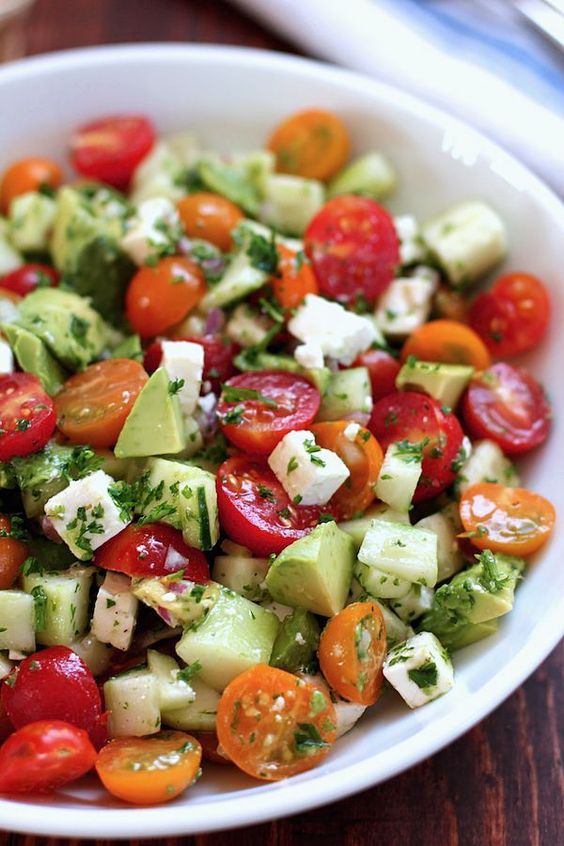  Description TOMATO, CUCUMBER, AVOCADO SALAD PREP TIME 12 mins TOTAL TIME 12 mins Tomato, cucumber, avocado salad. A cool, easy salad for summer. No cooking required. Serves: 2 INGREDIENTS 1½ cups of…