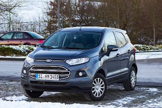 Un Ford EcoSport en stationnement