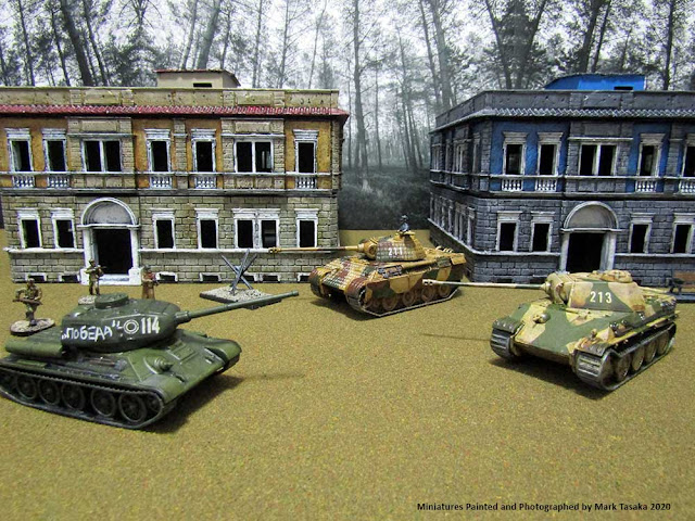 1/72 Plastic Soldier Company Panther (Ausf A) & Italeri Panther (Ausf G)