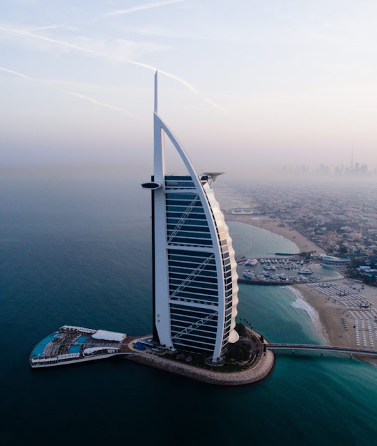 Burj Al- Arab