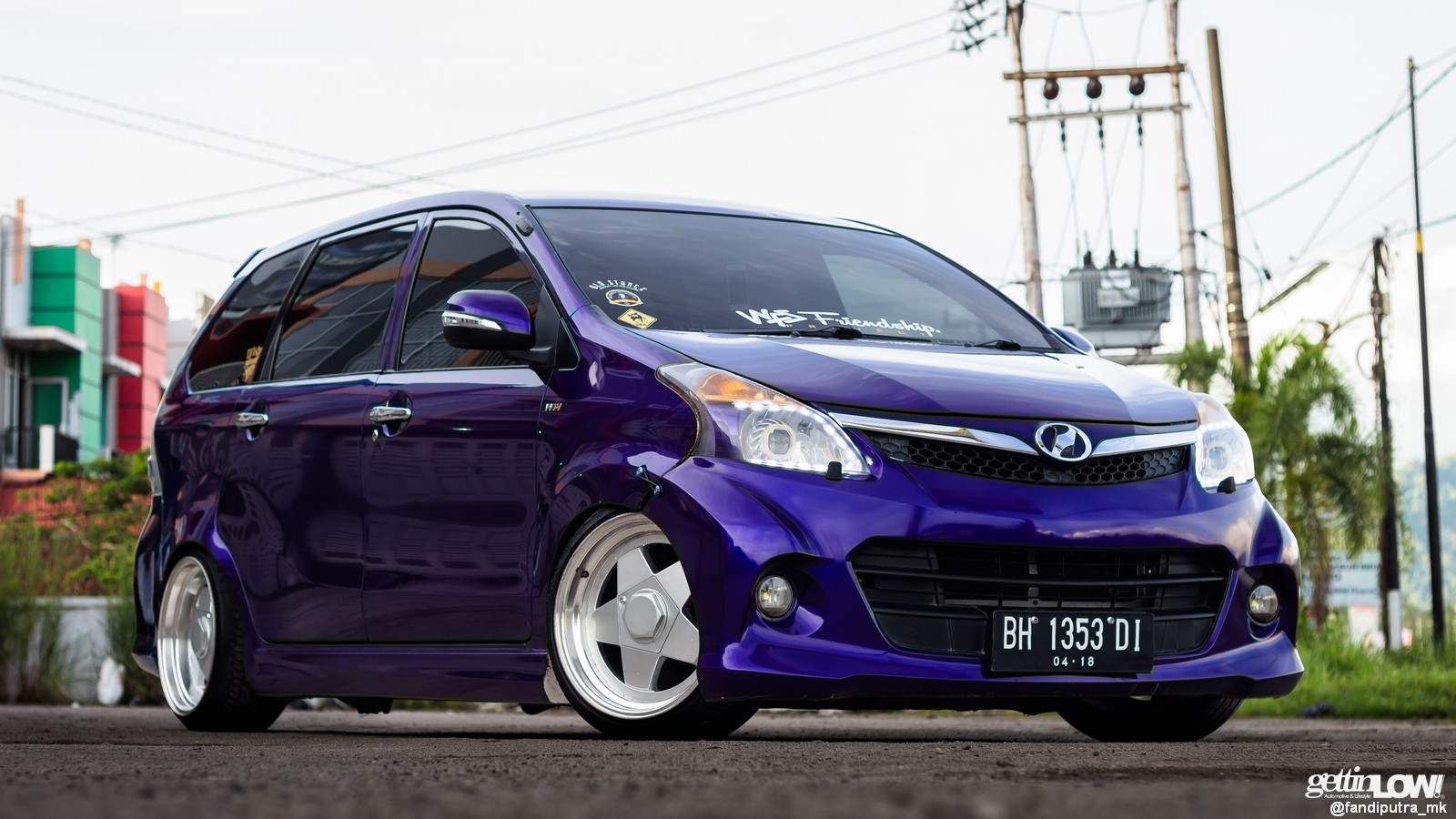 Otonews World Modifikasi Toyota Avanza Veloz Super Gaul Milik