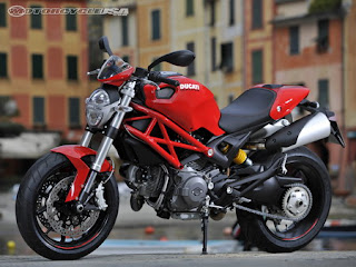 2011 Ducati Monster 796