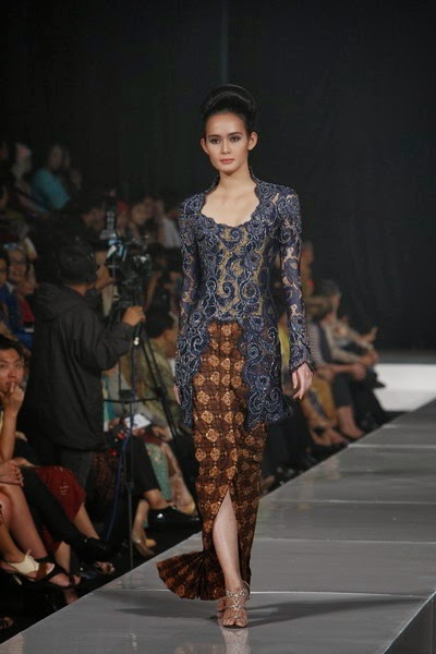  Modern  Kebaya  Night Party International Kebaya  Batik  Modern 