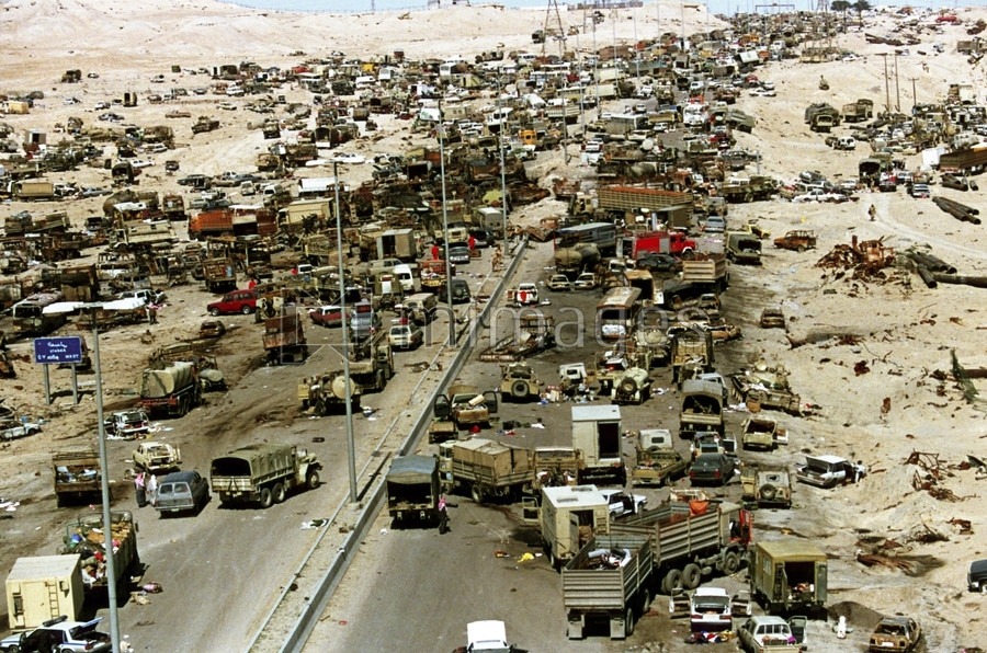 highway-of-death-iraq-11