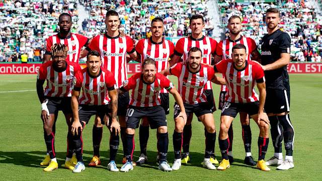 ATHLETIC CLUB DE BILBAO. Temporada 2022-23. Iñaki Williams, Ohian Sancet, Dani García, Dani Vivian, Íñigo Martínez, Unai Simón. Nico Williams, Álex Berenguer, Iker Muniain, Lekue y De Marcos. ELCHE C. F. 1 ATHLETIC CLUB DE BILBAO 4 Domingo 11/09/2022, 16:15 horas. Campeonato de Liga de 1ª División, jornada 5. Elche, Alicante, estadio Manuel Martínez Valero: 24.176 espectadores. GOLES: 0-1: 9’, Nicolas, en propia puerta. 0-2: 14’, Ohian Sancet. 0-3: 22’, Nico Williams. 0-4: 44’, Álex Berenguer. 1-4: 59’, Ezequiel Ponce.