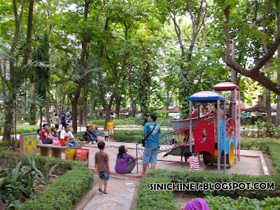  Kali ini cuma pengen sedikit dongeng wacana salah satu taman di Surabaya Taman Flora (Kebun Bibit) Bratang Surabaya