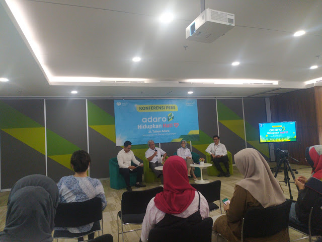 press conference adaro dan rumah zakat