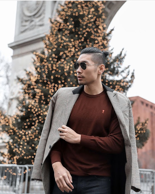 4 Easy and Stylish Ways to Wear Red for the Holidays